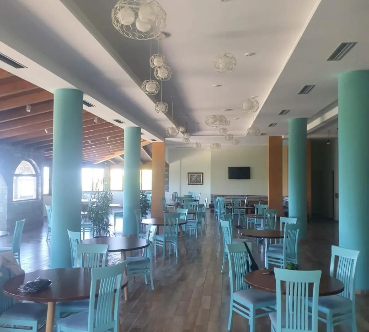 Doko Hotel Radhimë