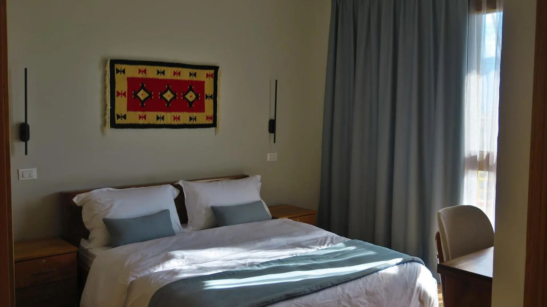 Doko Hotel Radhime Albania