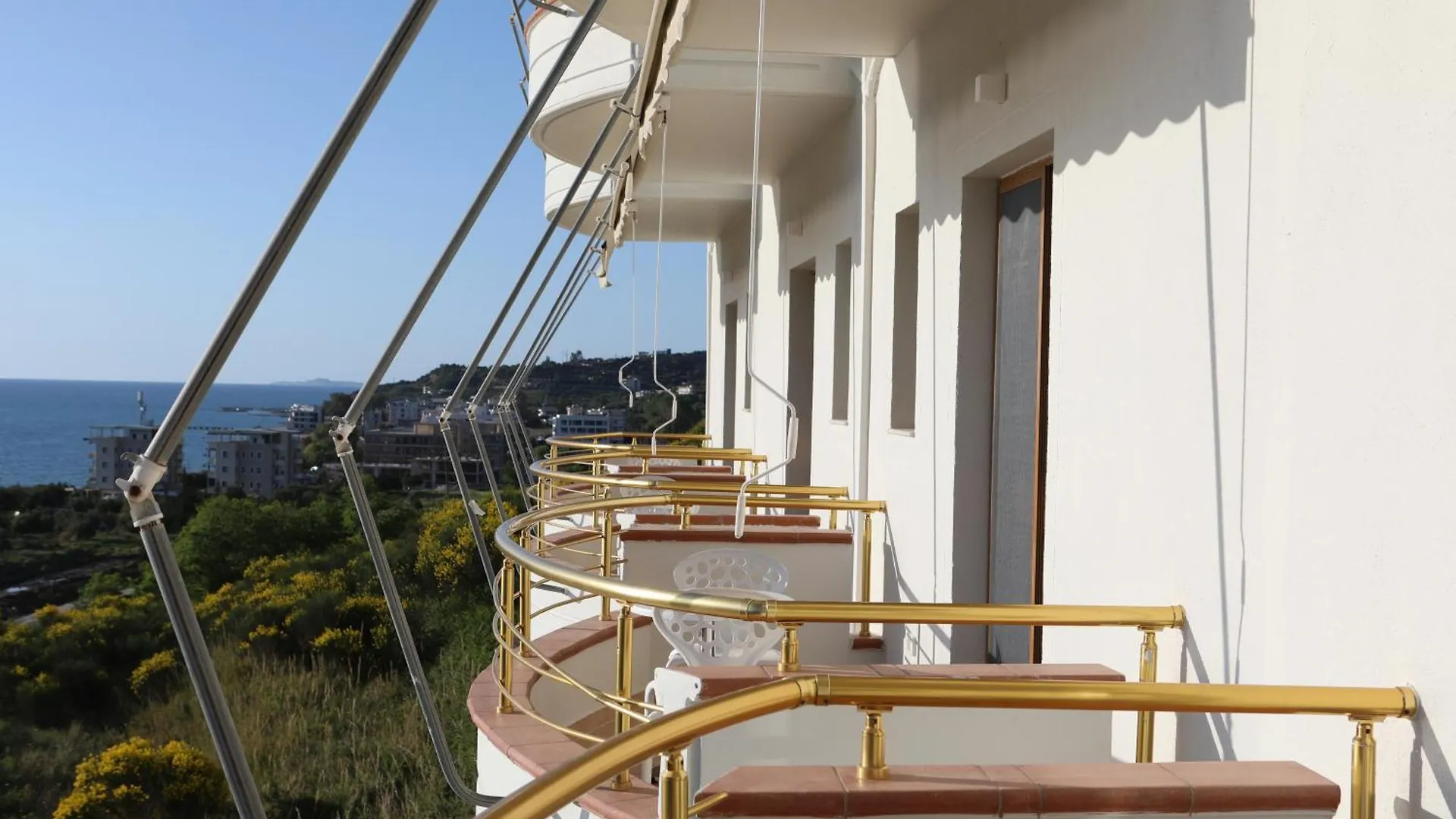 Doko Hotel Radhimë