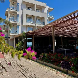 Royal Hotel